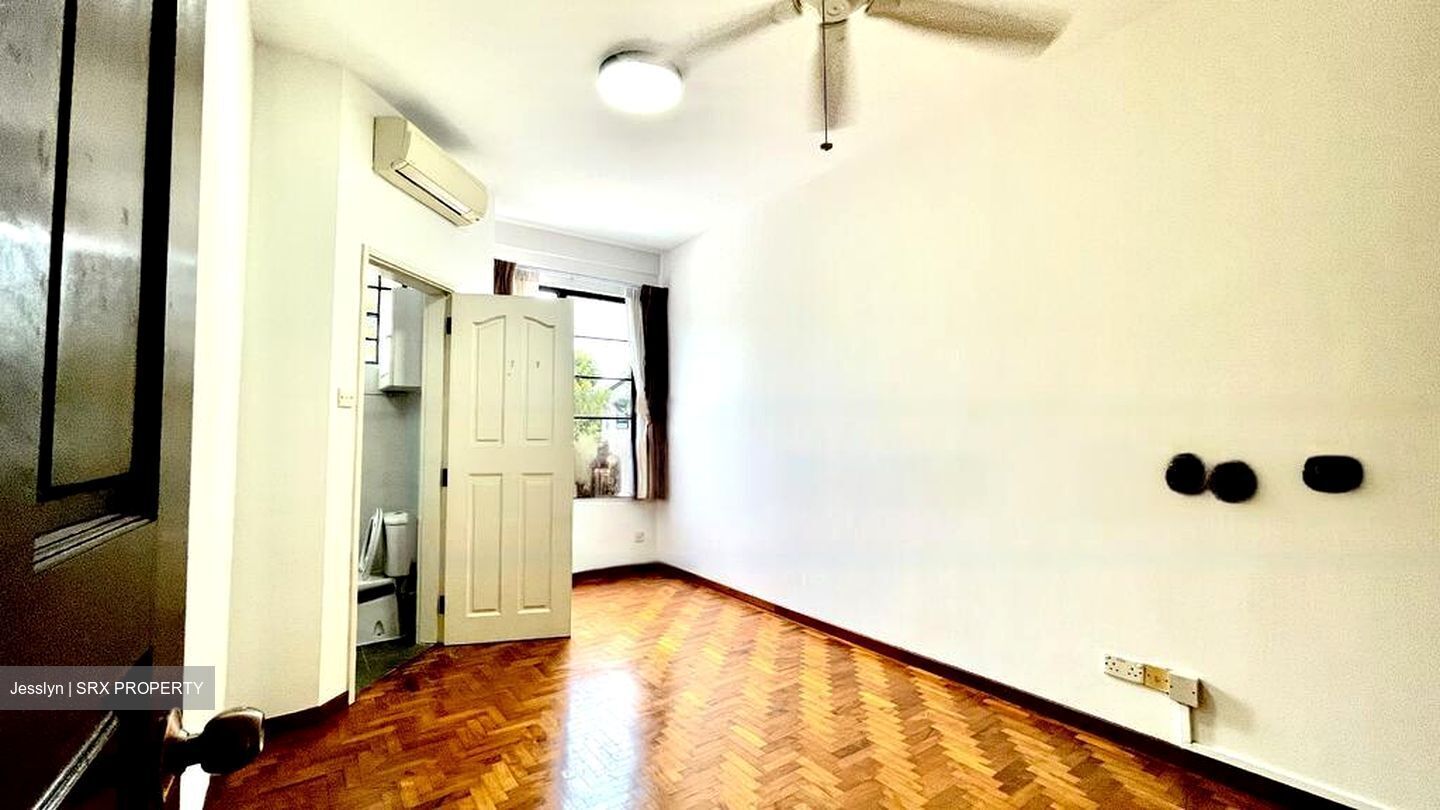Mont Timah (D21), Terrace #473197211